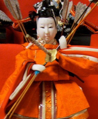 ほんとうは左大臣だった「赤いお顔の右大臣〜♬」 - Perle（ペルル